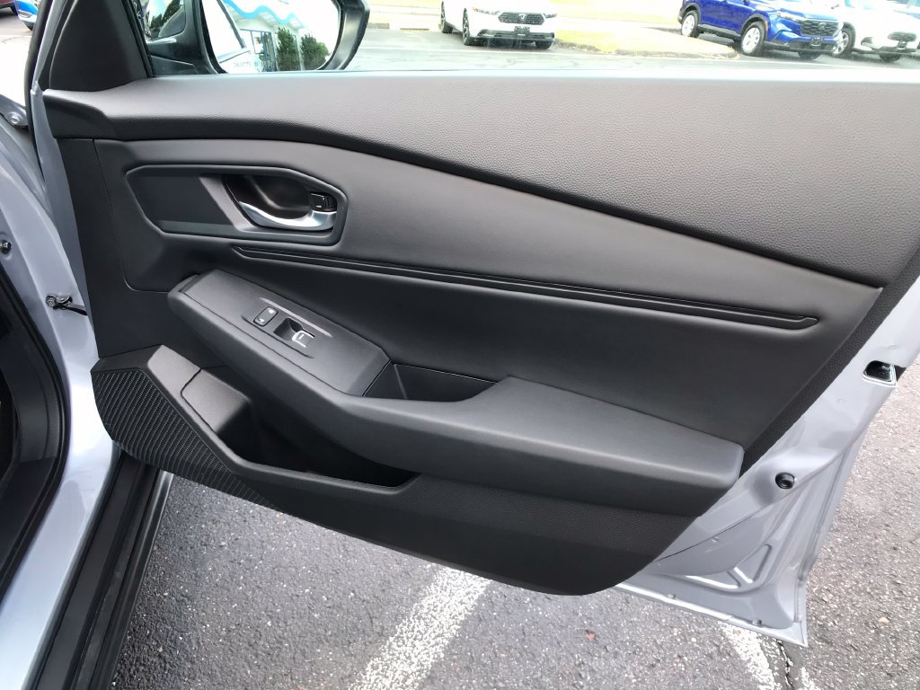 Certified 2025 Honda Accord SE image 29