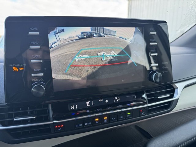 Certified 2021 Toyota Sienna XLE image 4