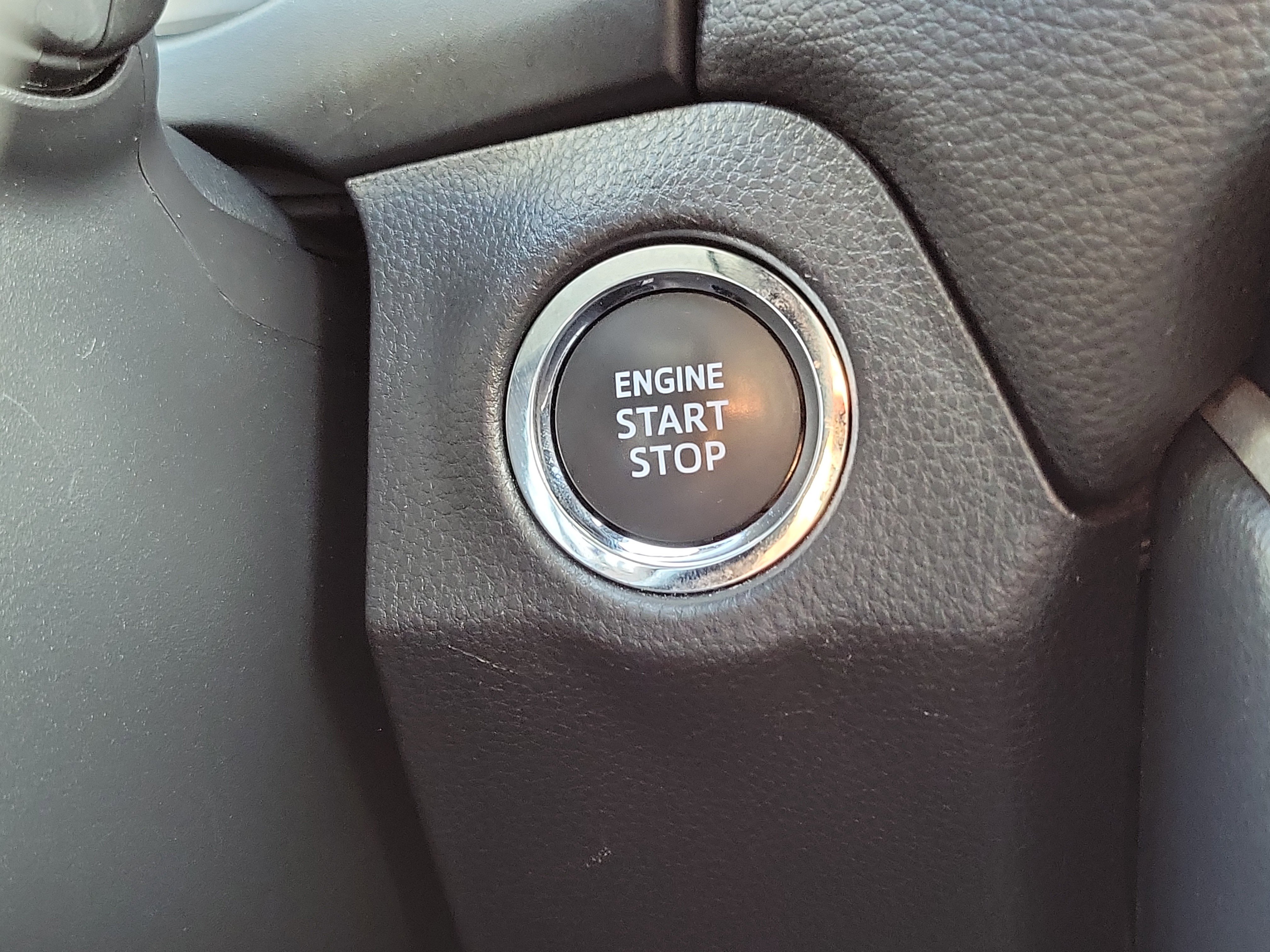 Certified 2025 Toyota RAV4 XLE AWD/4WD image 26