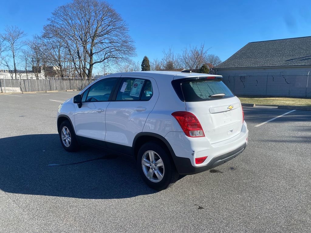 Used 2018 Chevrolet Trax LS image 8