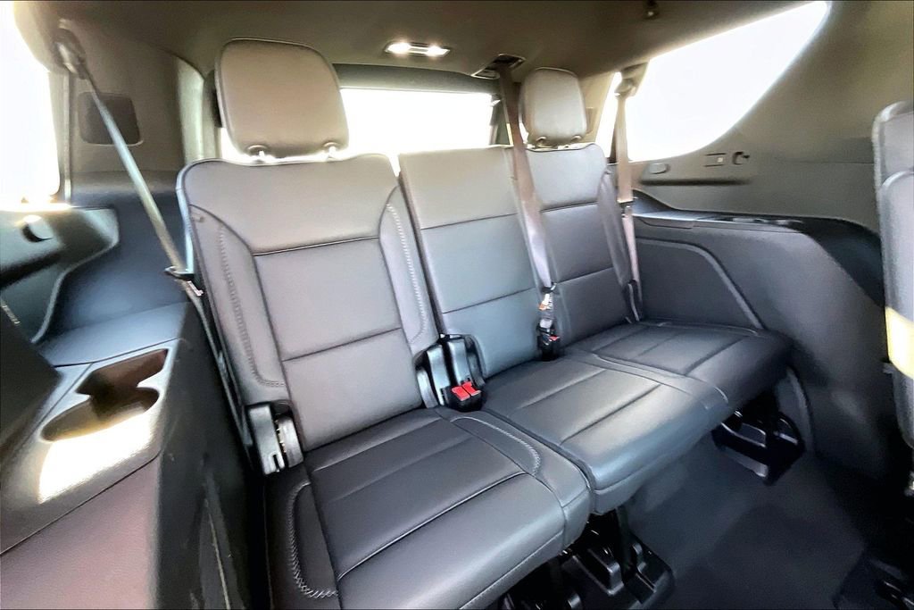 Used 2025 GMC Yukon Denali image 27
