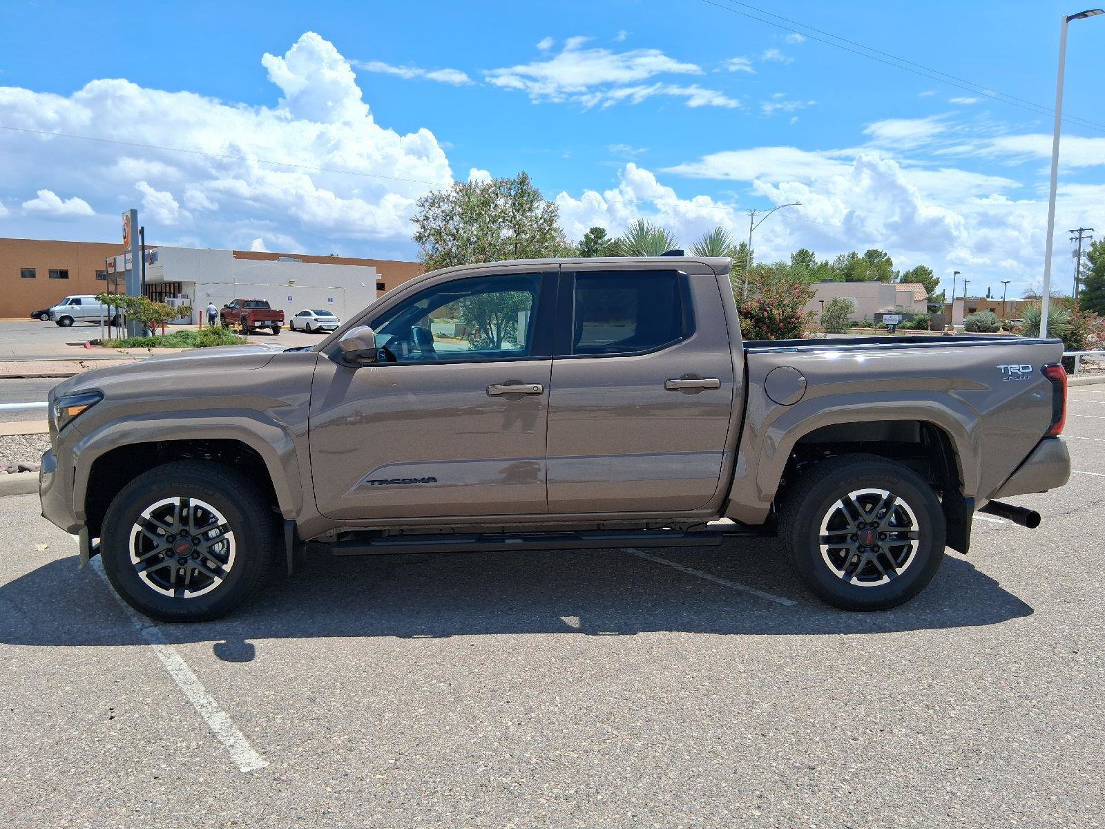 Used 2026 Toyota Tacoma TRD Sport RWD image 2