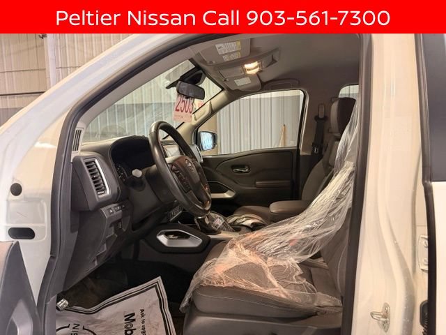 Certified 2024 Nissan Frontier SV w/ SV Convenience Package RWD image 9