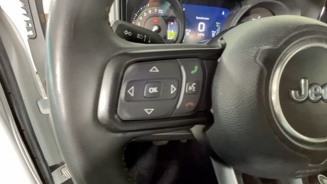Used 2024 Jeep Wrangler Unlimited AWD/4WD image 25