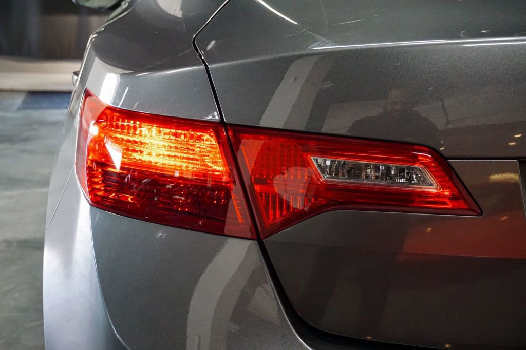 Used 2014 Acura ILX w/ Premium Package image 73
