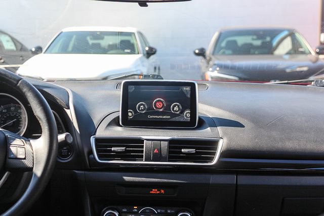 Used 2014 MAZDA MAZDA3 i Touring w/ Technology Package FWD image 17