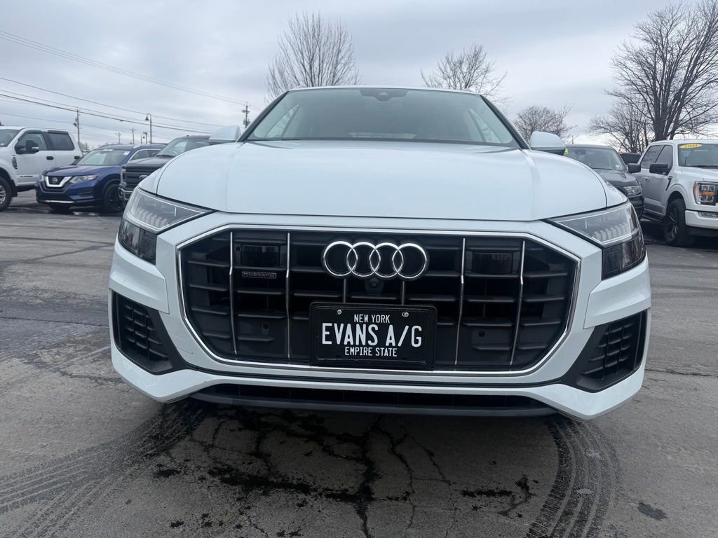 Used 2019 Audi Q8 Prestige image 2