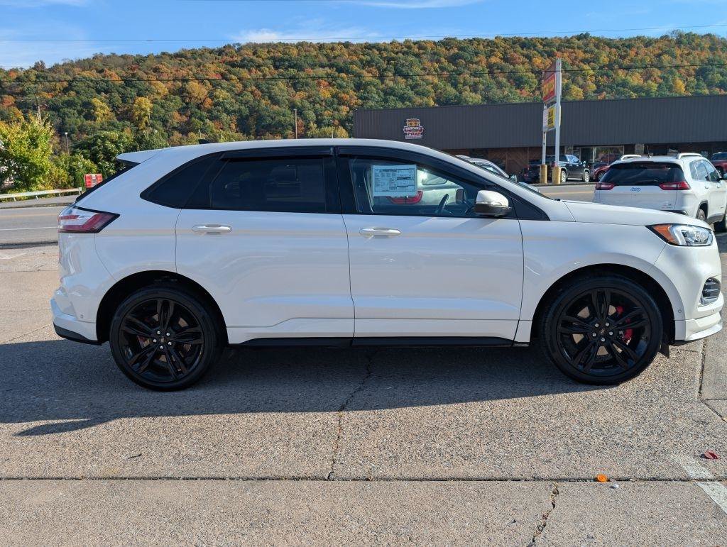 Used 2020 Ford Edge ST w/ Equipment Group 401A AWD/4WD image 10