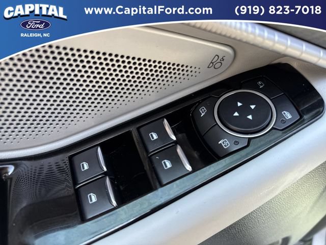 Certified 2025 Ford Explorer Platinum w/ Ultimate Package AWD/4WD image 21