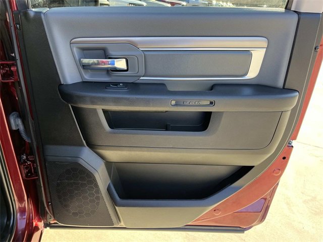 Used 2022 RAM 1500 Classic SLT image 22