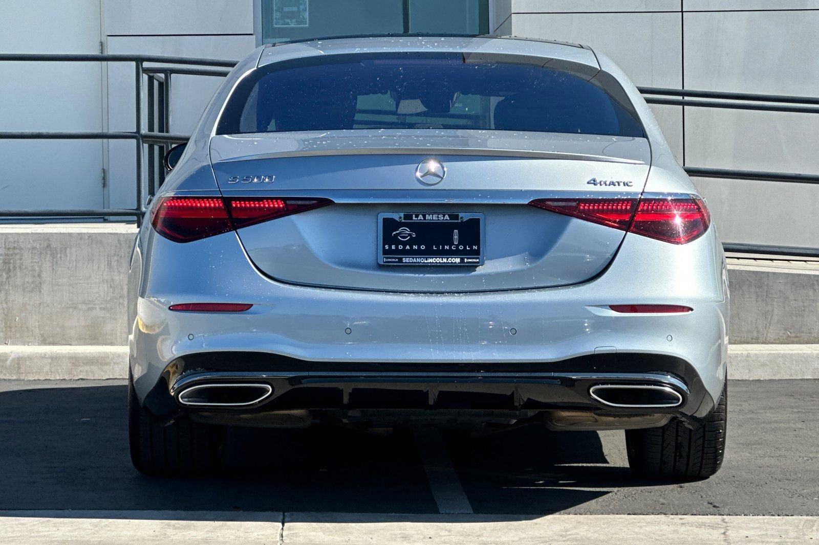 Used 2023 Mercedes-Benz S 500 4MATIC image 4