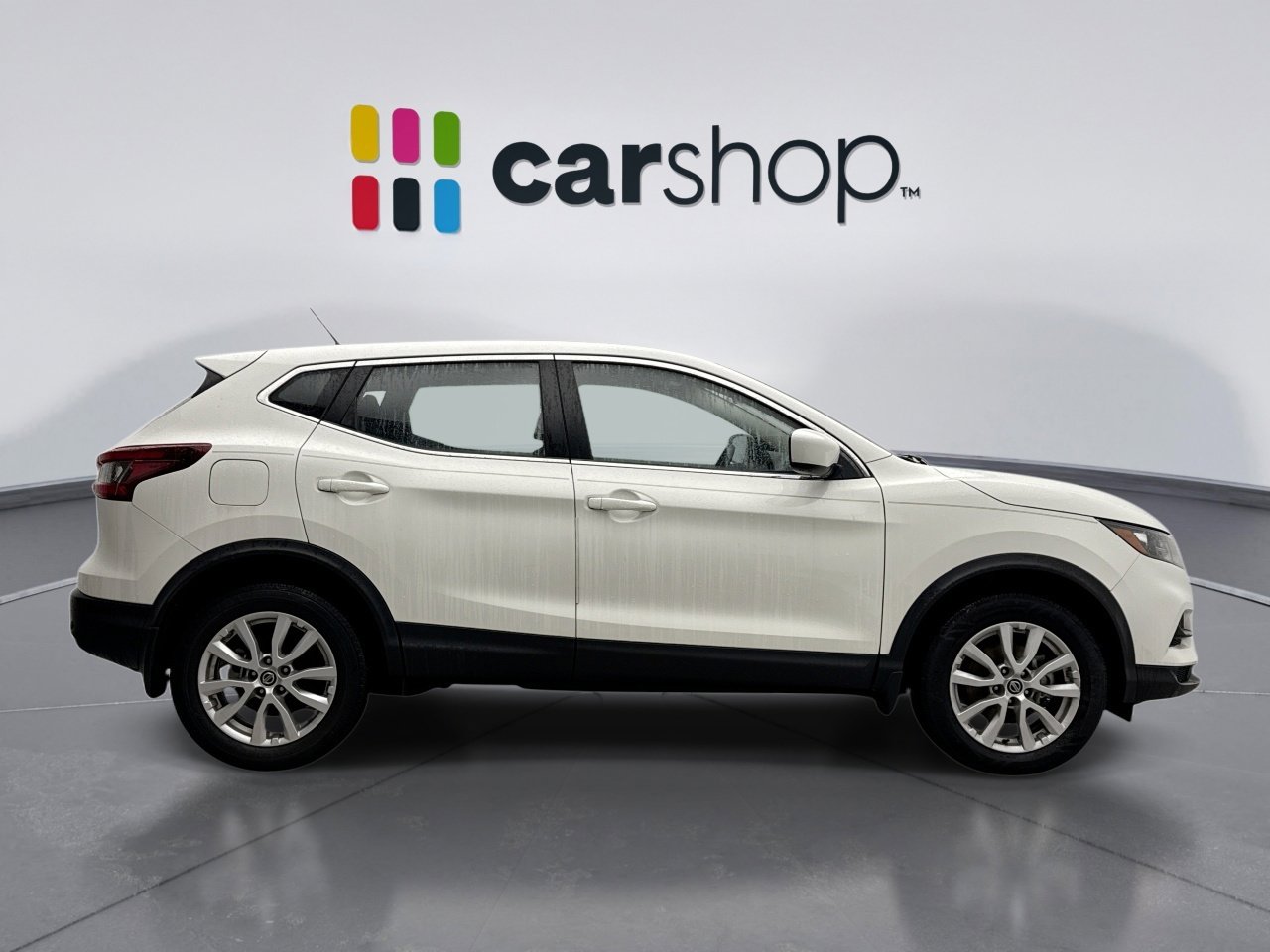 Used 2022 Nissan Rogue Sport S image 6