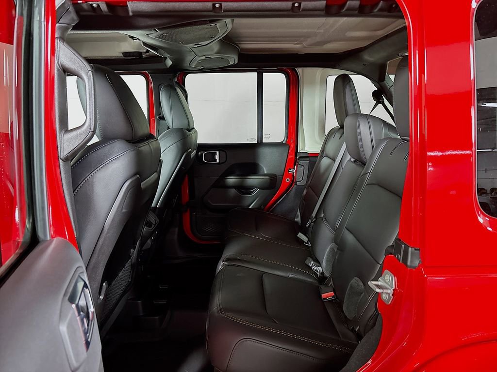 New 2025 Jeep Wrangler Sahara image 21