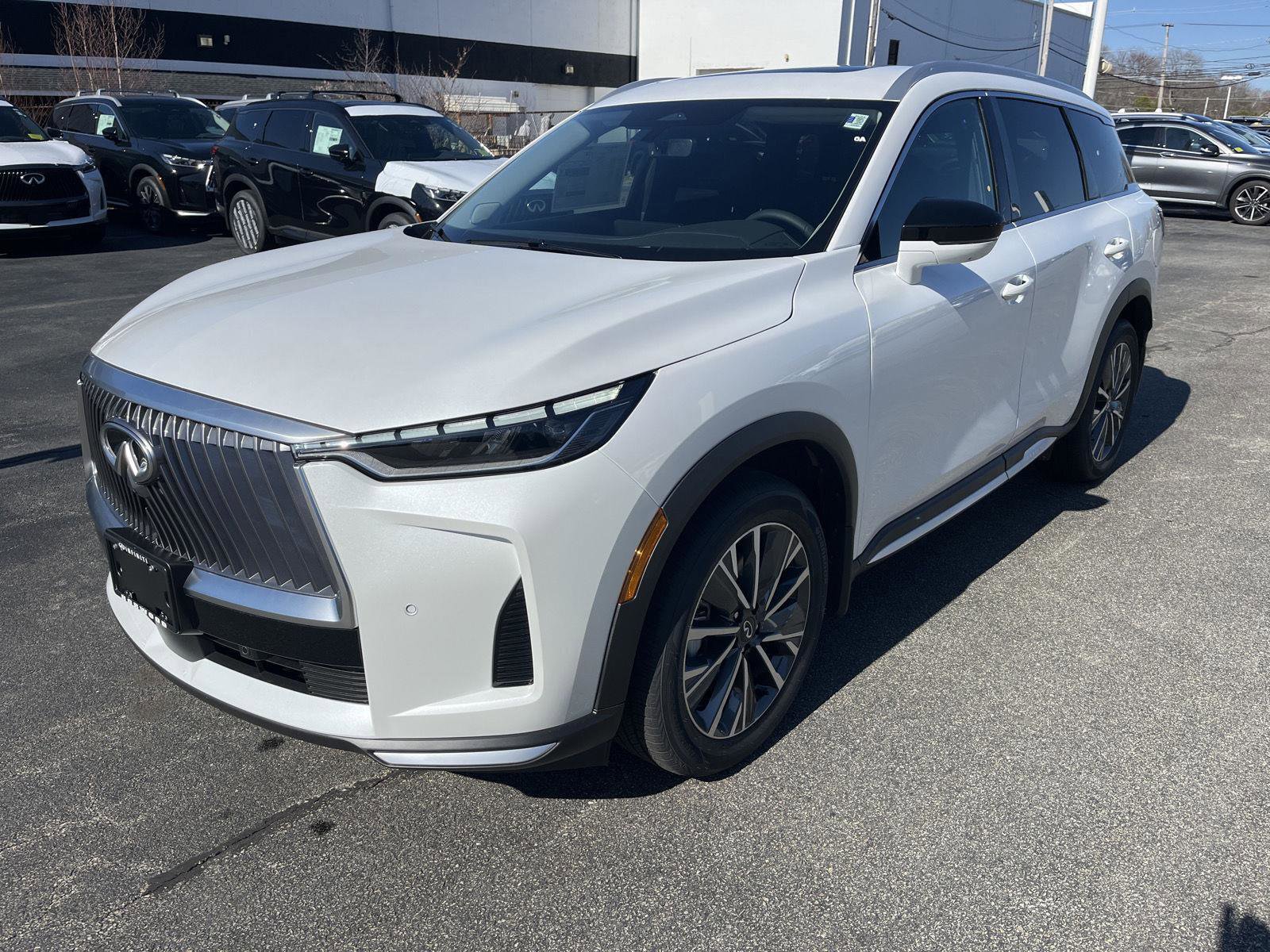 New 2026 INFINITI QX60 Luxe w/ Cargo Package image 7