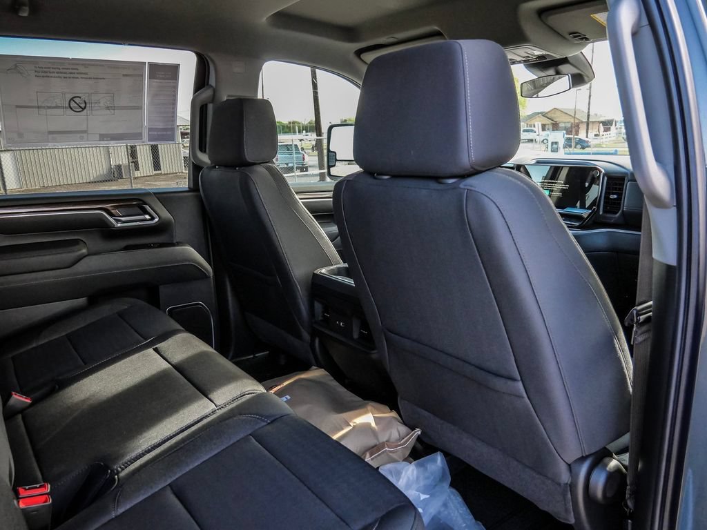New 2026 Chevrolet Silverado 3500 LT w/ Convenience Package AWD/4WD image 19