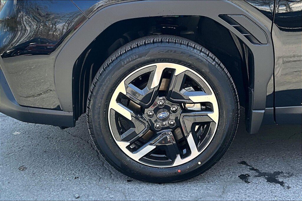 New 2026 Subaru Forester Limited AWD/4WD image 9