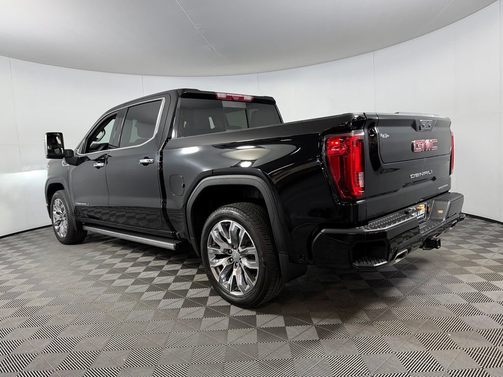 Used 2024 GMC Sierra 1500 Denali AWD/4WD image 10