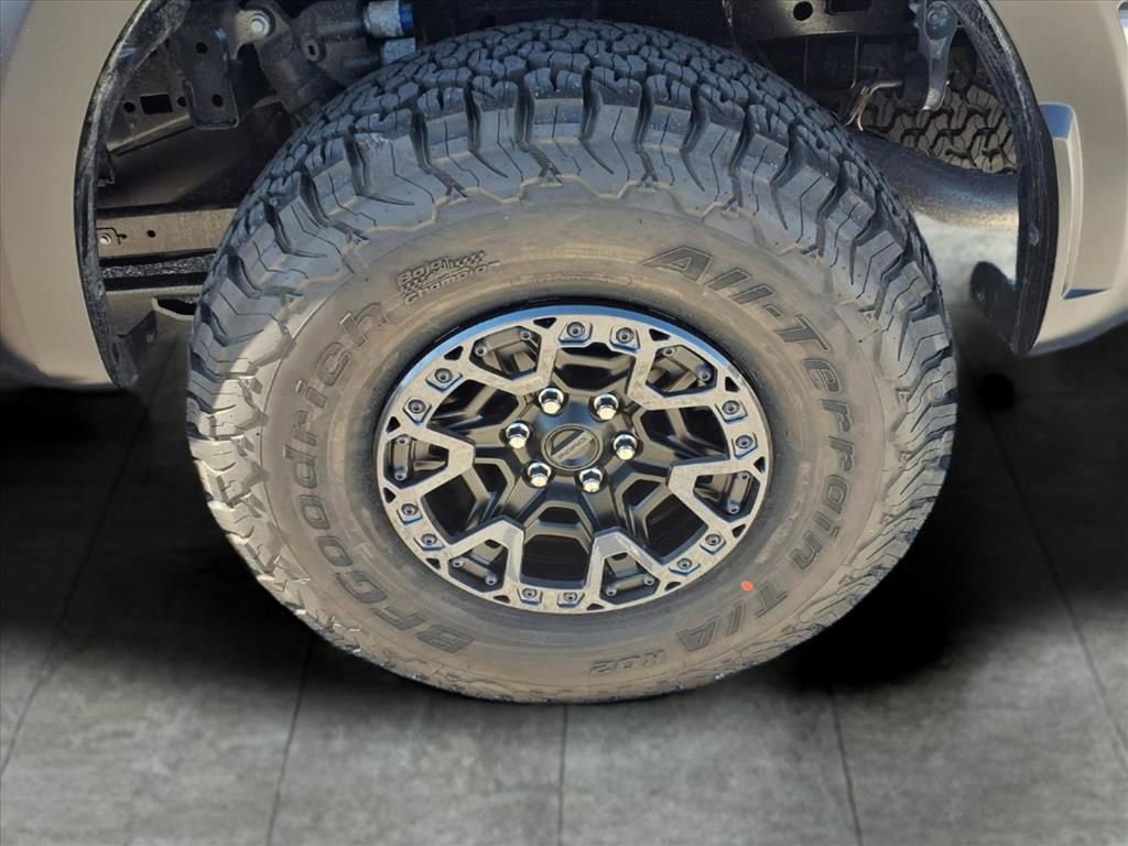 New 2025 Ford F150 Raptor w/ Equipment Group 803A Raptor R image 13