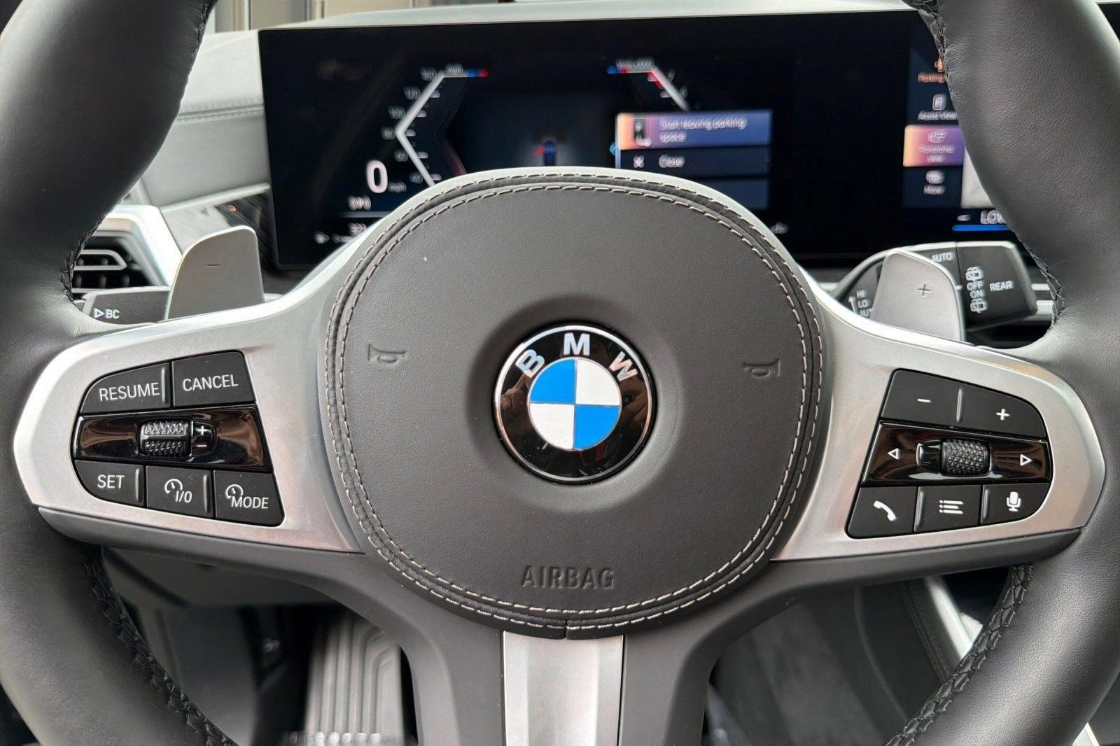 Used 2026 BMW X5 xDrive40i w/ M Sport Package AWD/4WD image 18