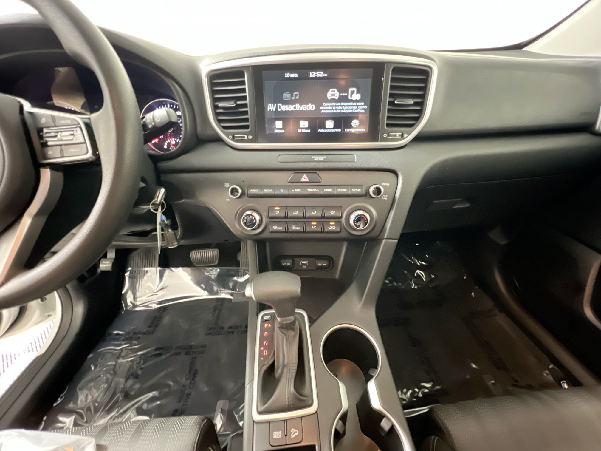 Used 2020 Kia Sportage LX FWD image 25