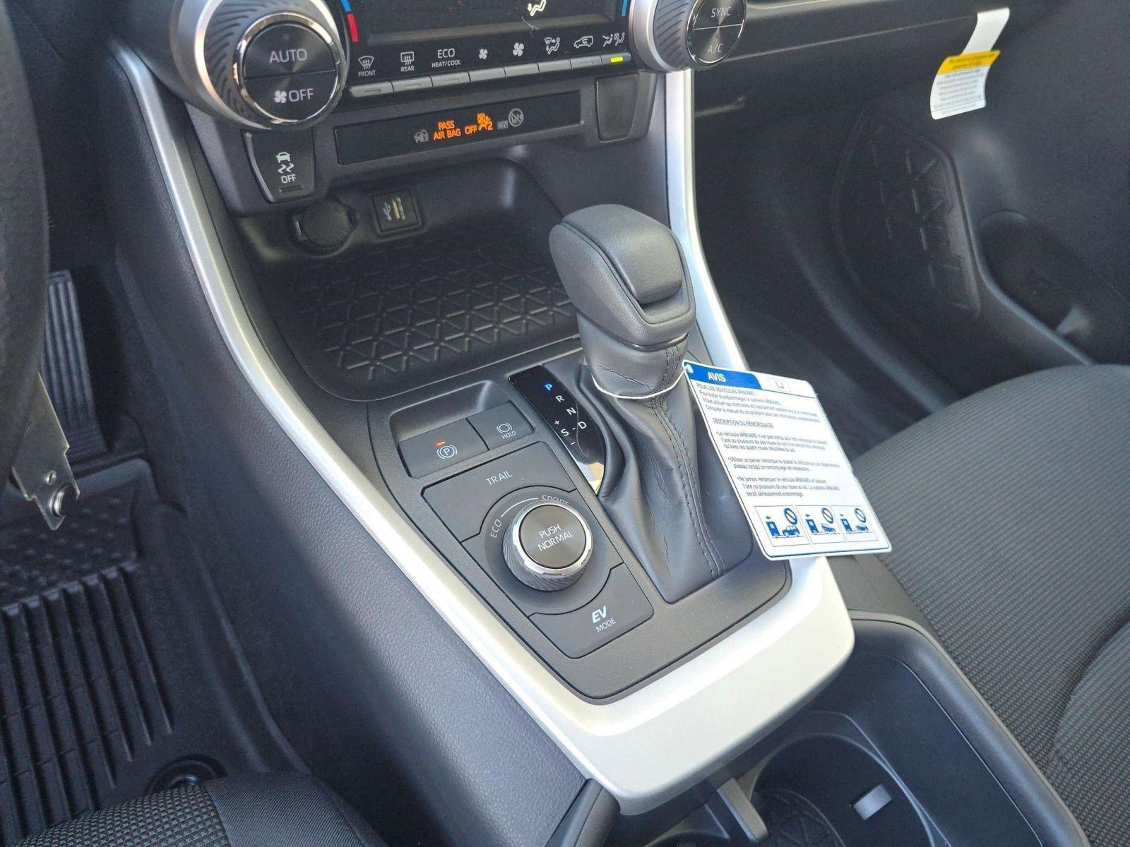 New 2025 Toyota RAV4 LE image 15