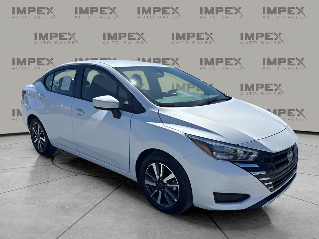 Used 2025 Nissan Versa SV FWD image 7