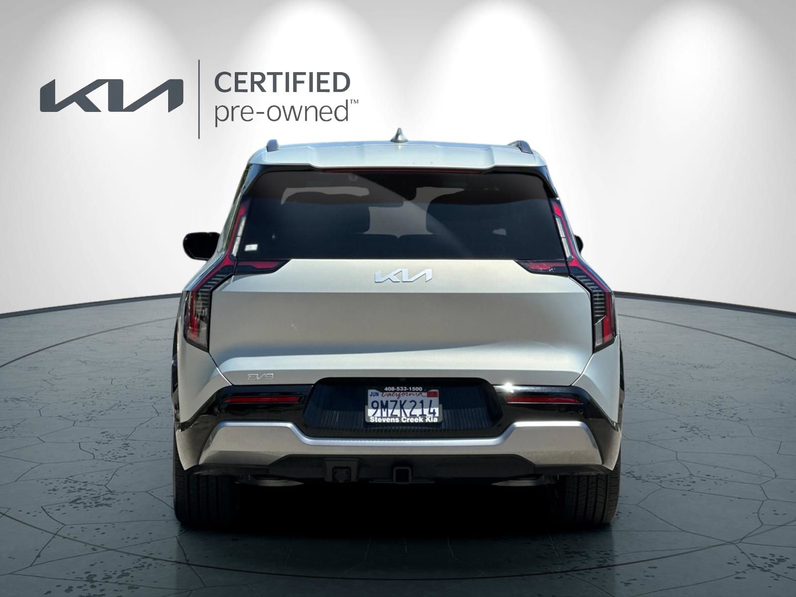 Certified 2024 Kia EV9 Land AWD/4WD image 5