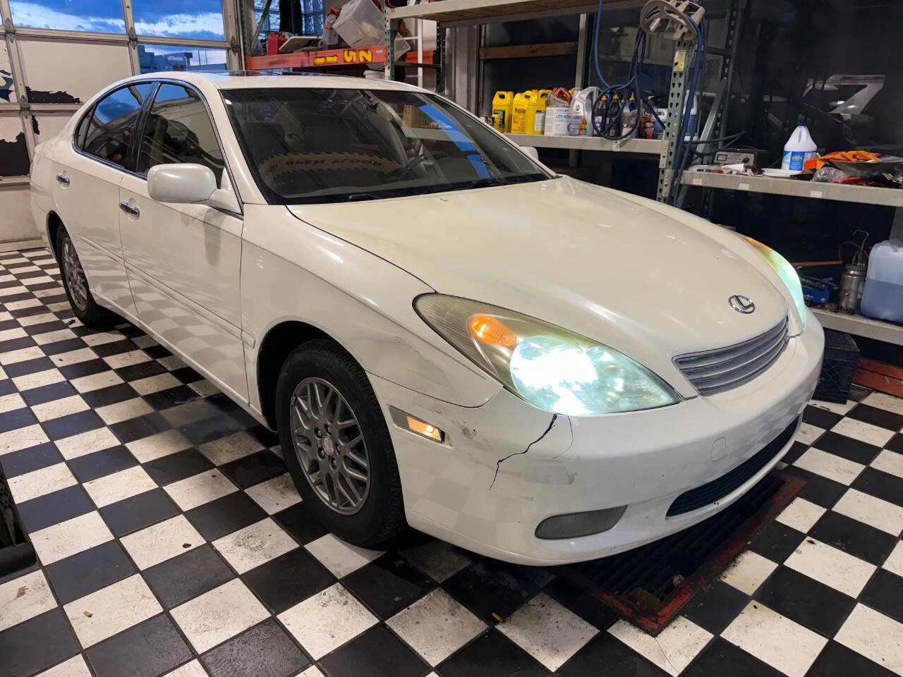Used 2004 Lexus ES 330 image 9