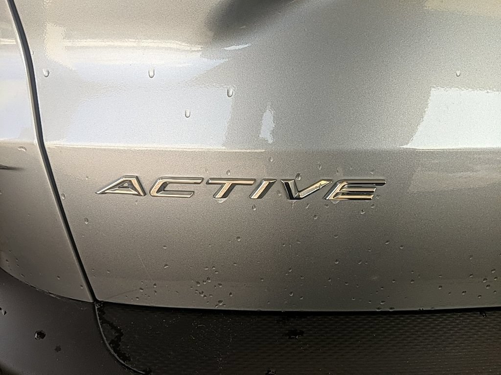 Certified 2024 Ford Escape Active AWD/4WD image 8