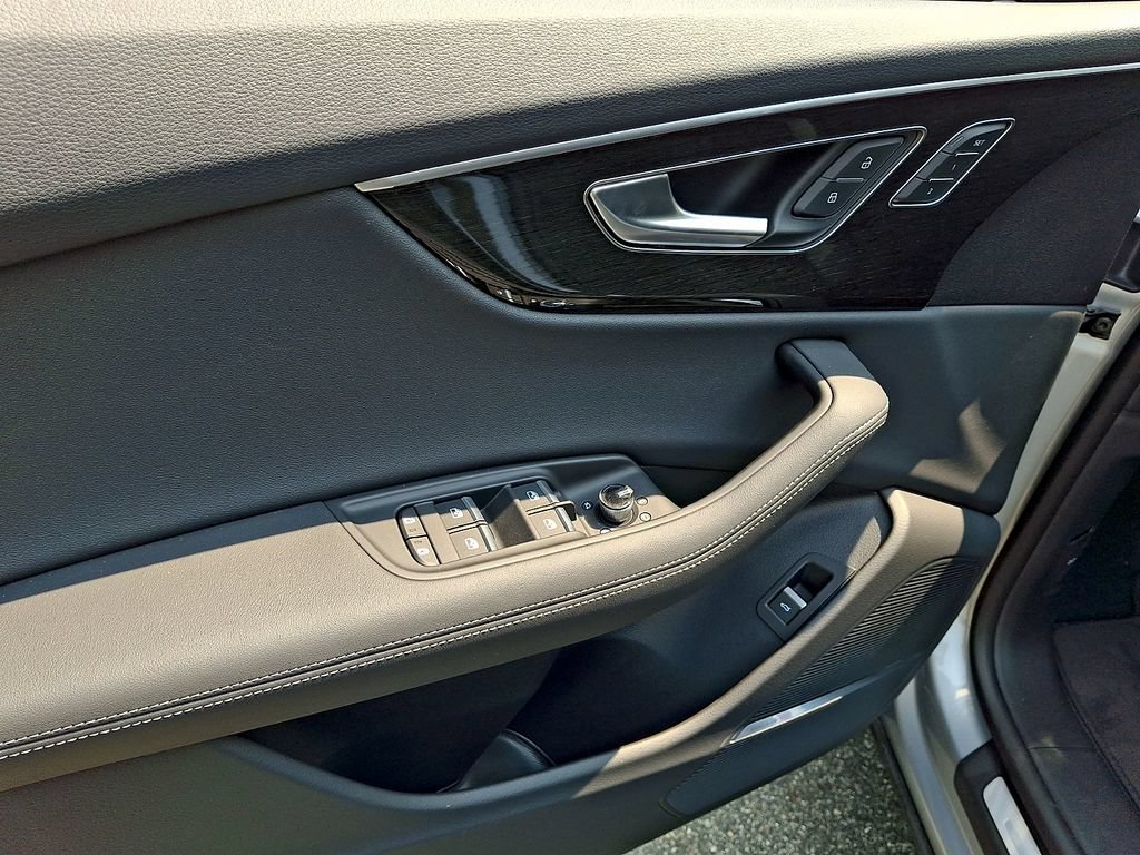 New 2026 Audi Q8 Premium Plus AWD/4WD image 10