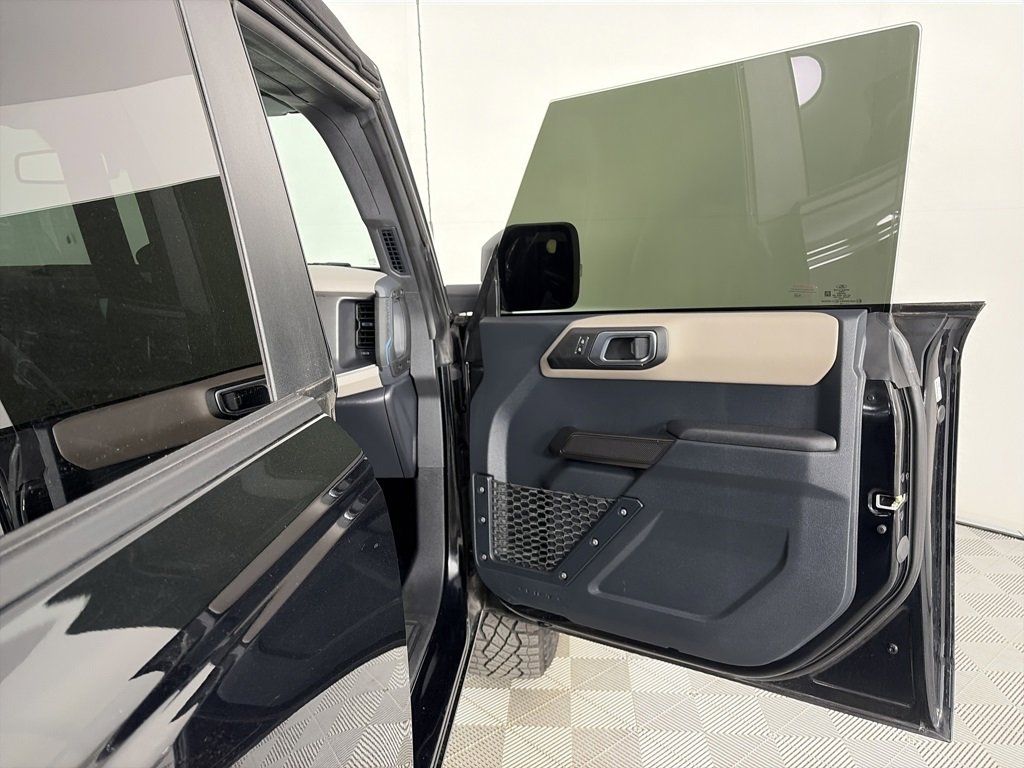 Certified 2024 Ford Bronco Wildtrak image 32