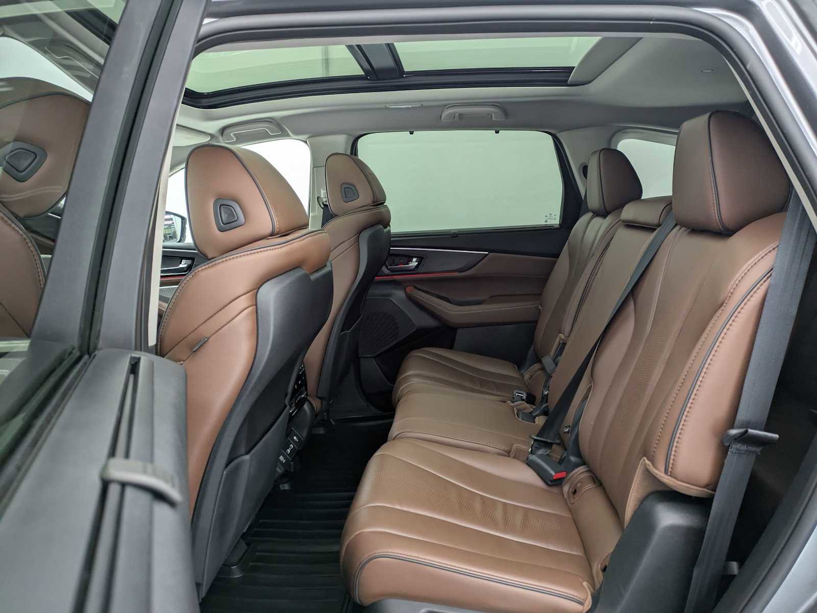 Used 2023 Acura MDX SH-AWD w/ Advance Package image 20