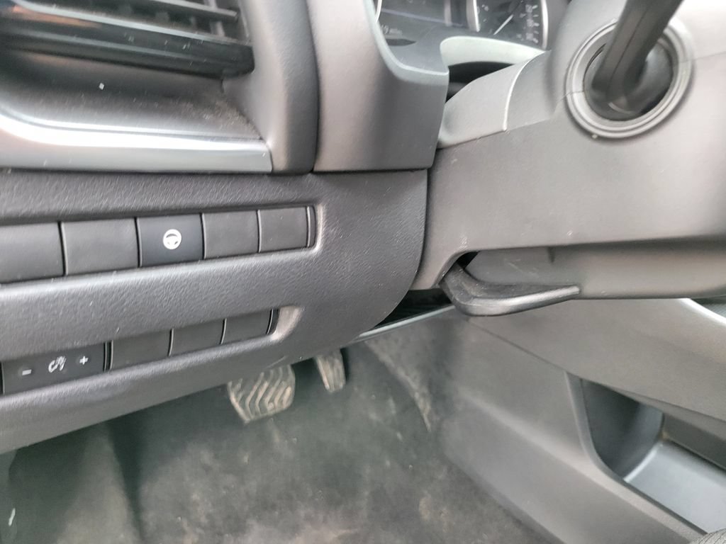 Used 2021 Nissan Rogue SV AWD/4WD image 22