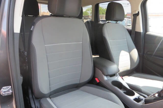 Used 2014 Ford Escape SE image 39