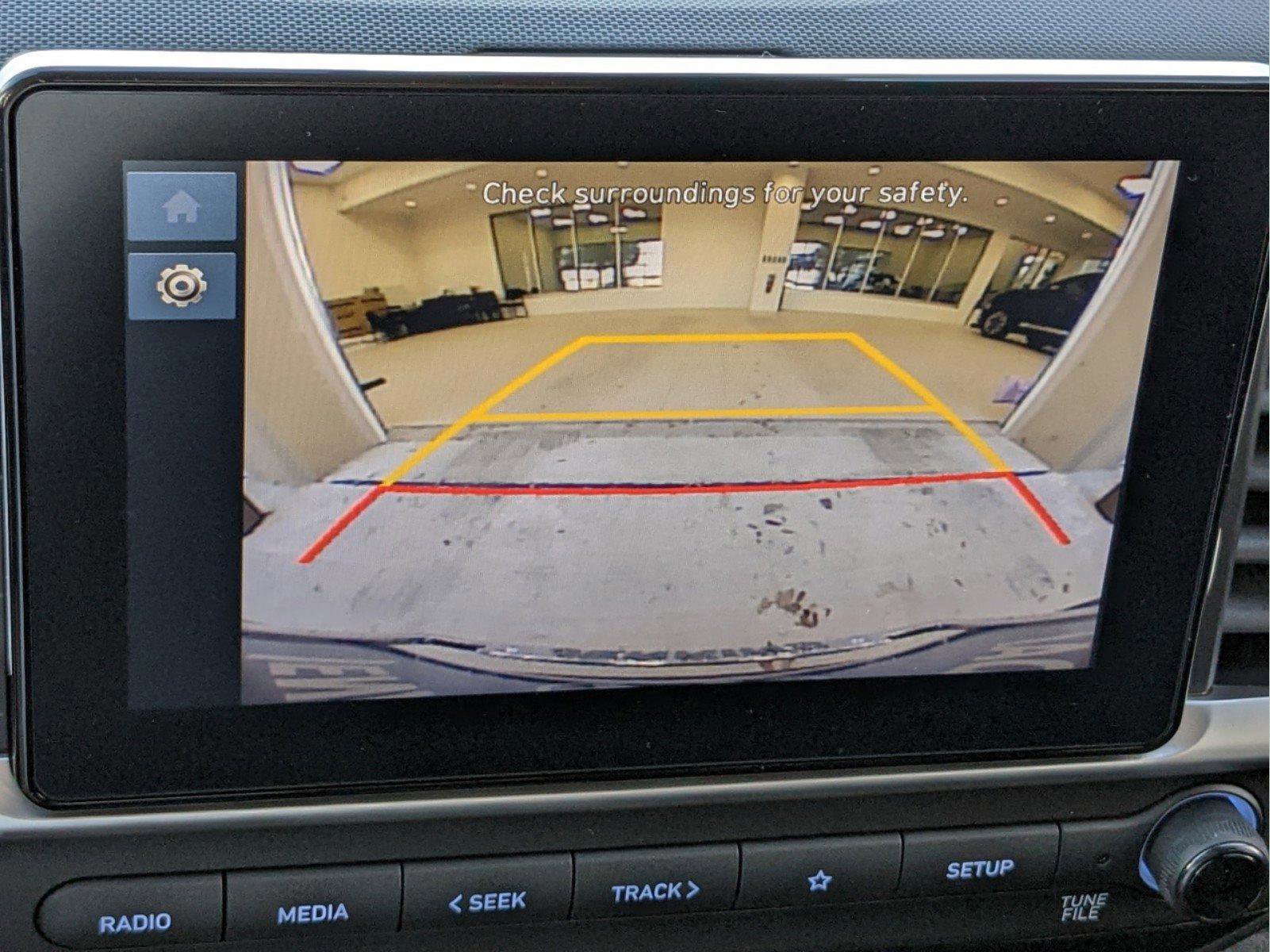 New 2025 Hyundai Venue SEL FWD image 33