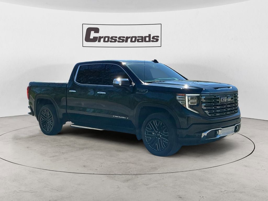 Used 2022 GMC Sierra 1500 Denali Ultimate AWD/4WD image 7