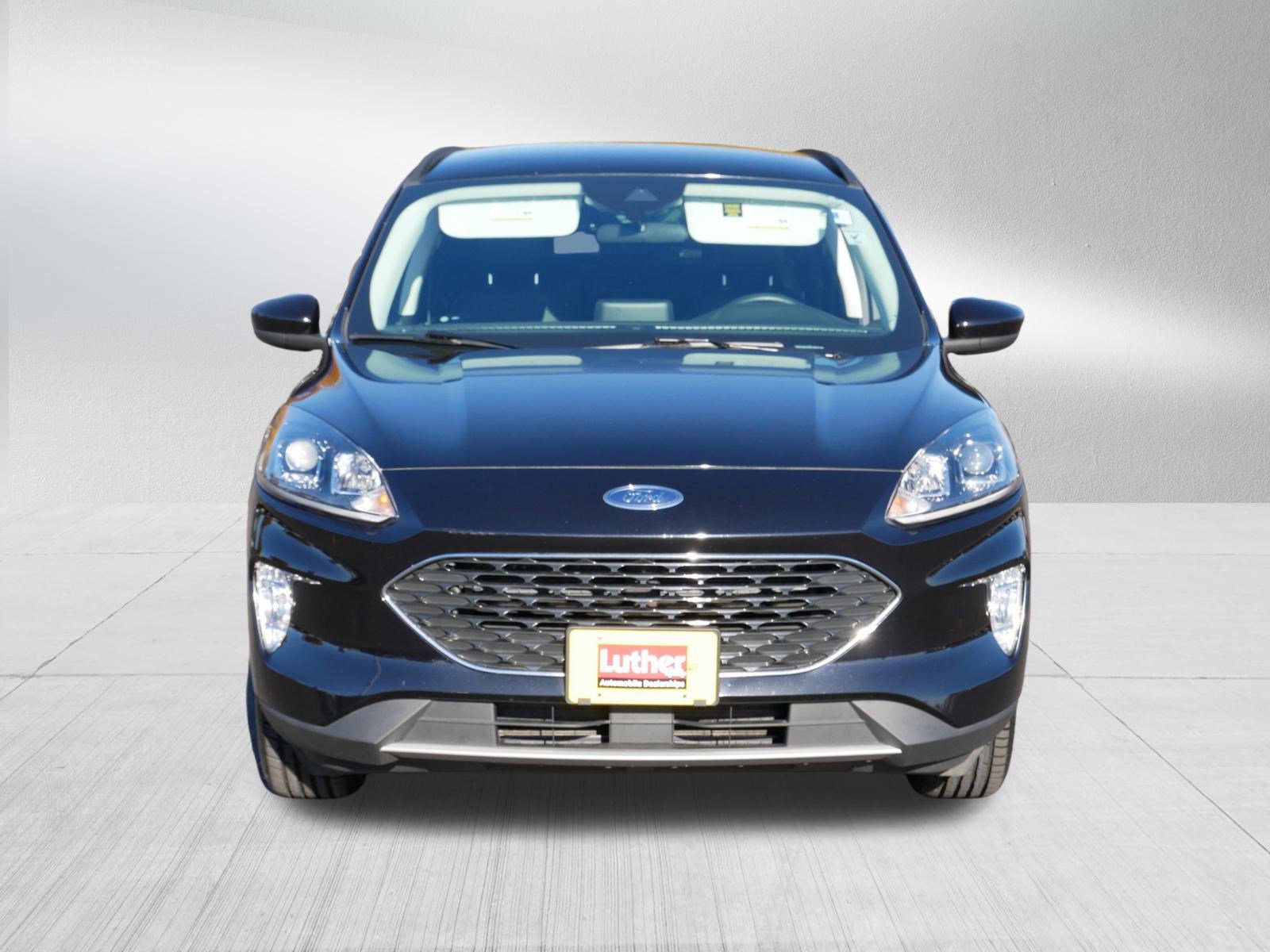 Used 2021 Ford Escape SEL image 2