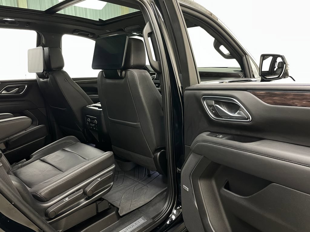 Used 2023 Chevrolet Tahoe LT w/ LT Signature Plus Package AWD/4WD image 48