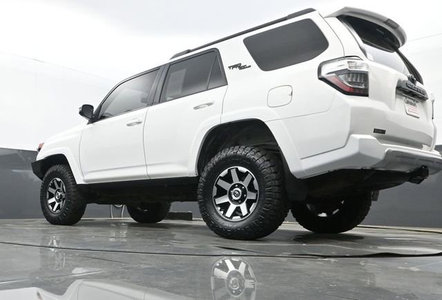 Used 2019 Toyota 4Runner TRD Off-Road Premium image 25