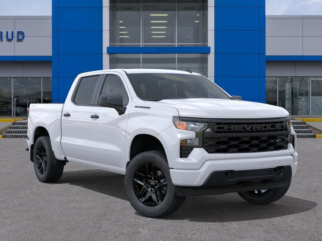 New 2026 Chevrolet Silverado 1500 Custom w/ LPO, Dark Essentials Package AWD/4WD image 7