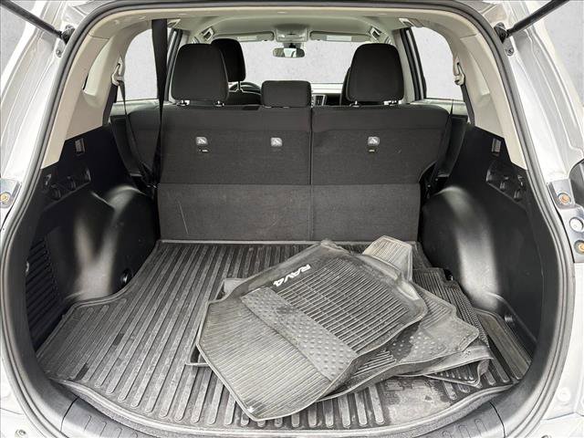 Used 2017 Toyota RAV4 LE image 25