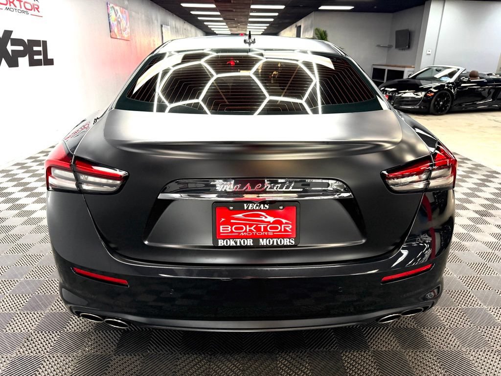 Used 2021 Maserati Ghibli S RWD image 13