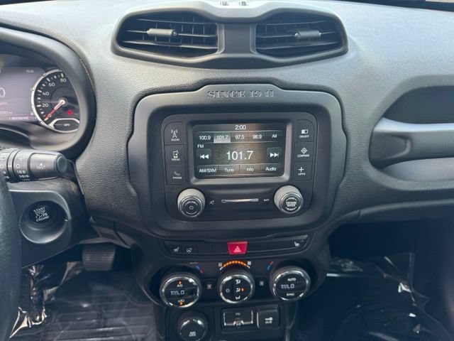 Used 2016 Jeep Renegade Limited AWD/4WD image 17