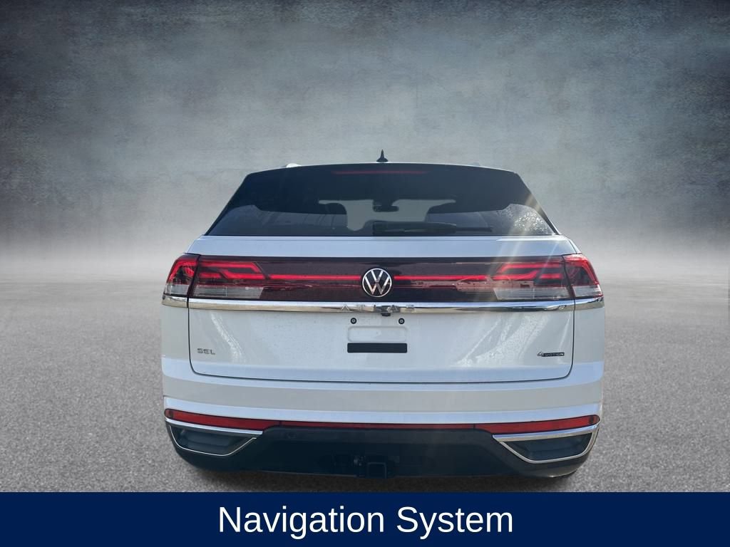 Used 2025 Volkswagen Atlas Cross Sport SEL image 5