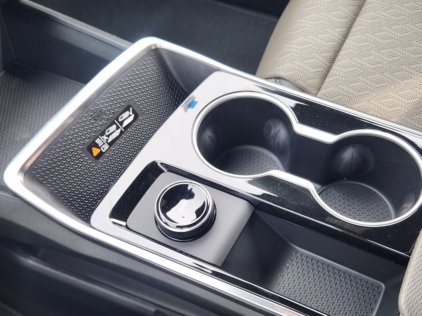 New 2026 Chevrolet Equinox LT w/ Convenience Package II image 17