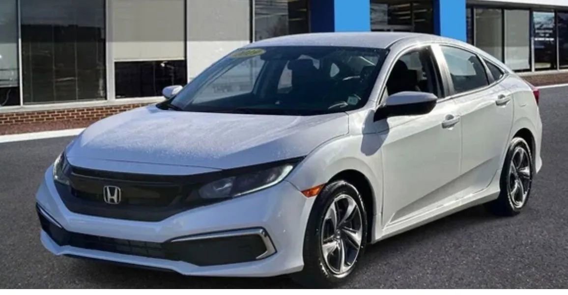 Used 2019 Honda Civic LX image 3