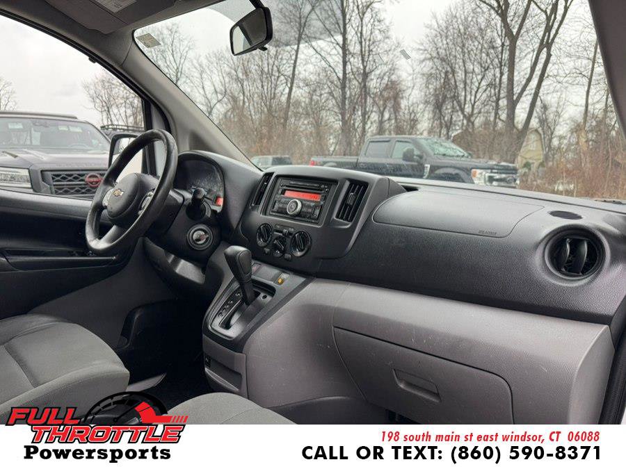 Used 2017 Chevrolet City Express LT image 16