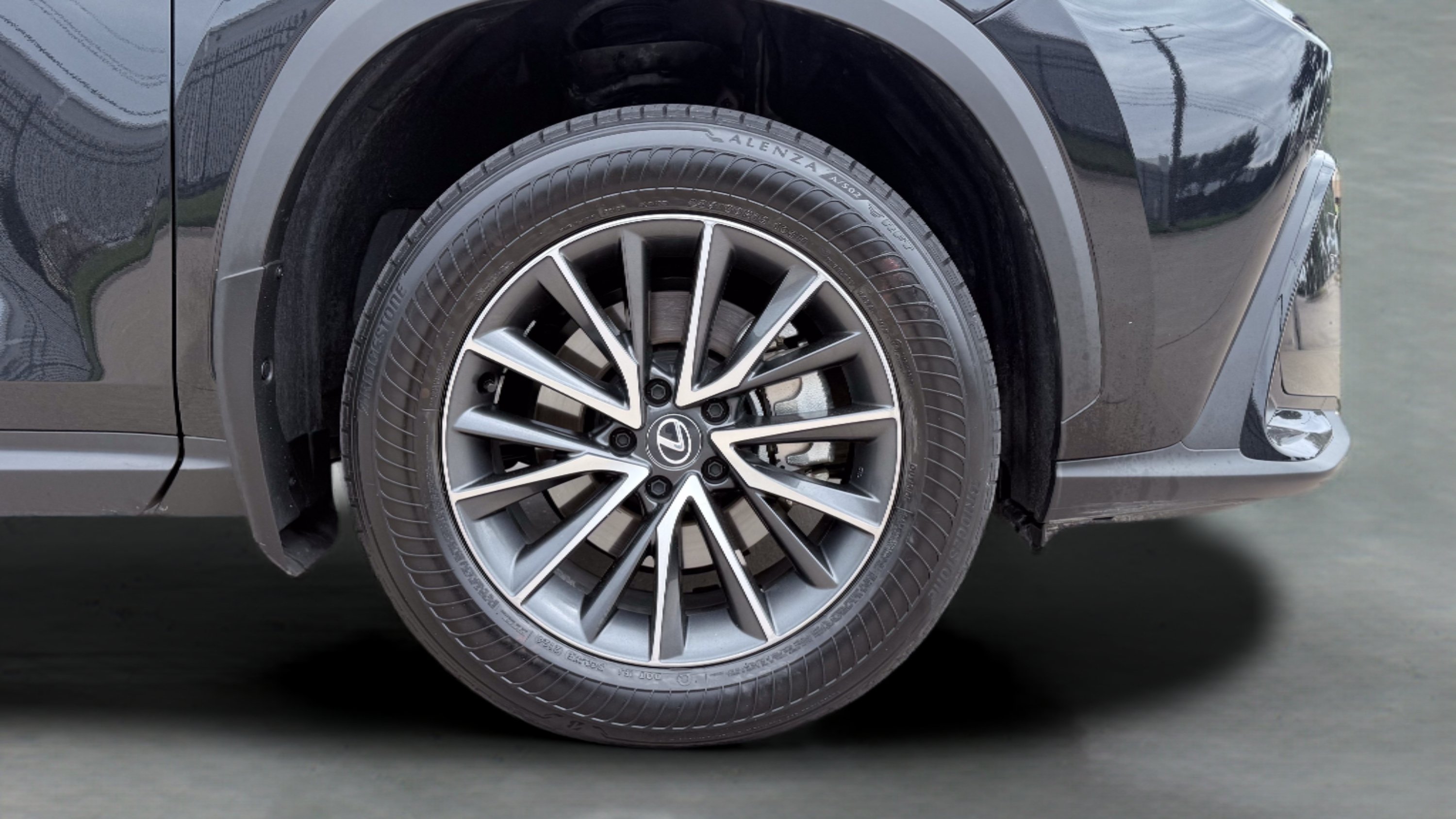 Used 2025 Lexus NX 350h AWD w/ Cold Area Package image 11