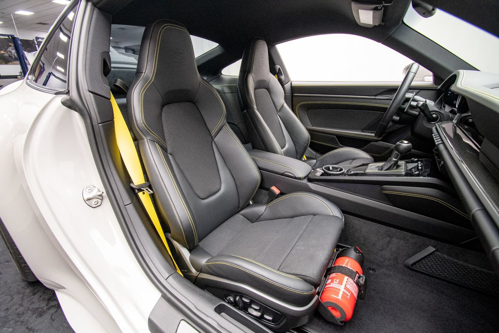 Used 2022 Porsche 911 GT3 RWD image 14