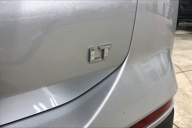 Used 2022 Chevrolet Equinox LT w/ Driver Convenience Package image 21